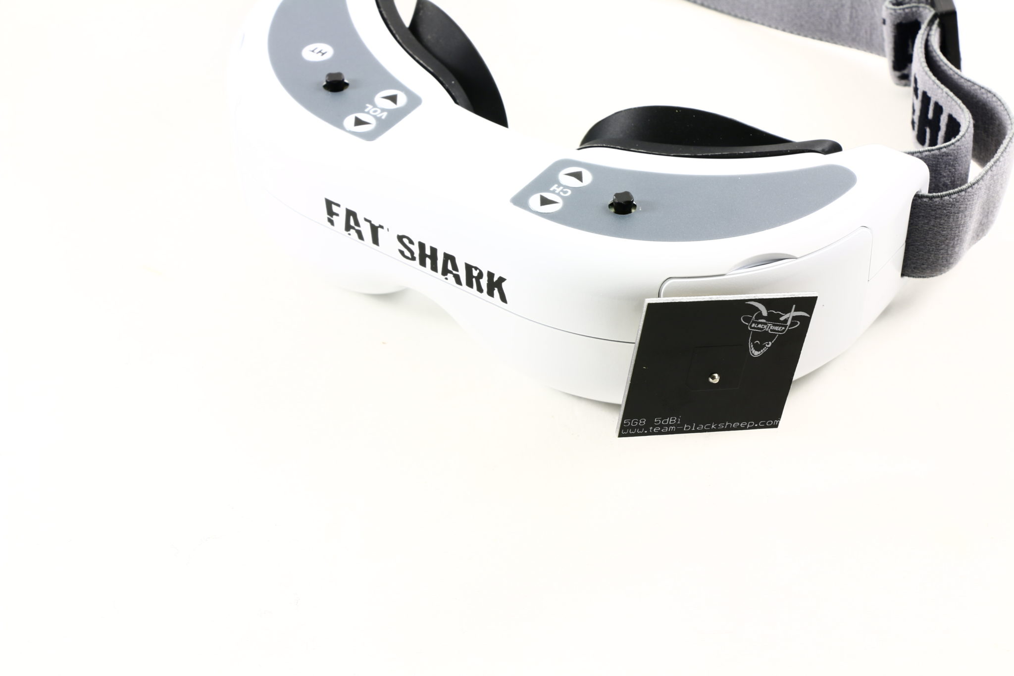 Team Blacksheep 5.8Ghz Video Receiver for Fatshark Dominator goggles with patch antenna installed in Dominator HDs patch antenna installed